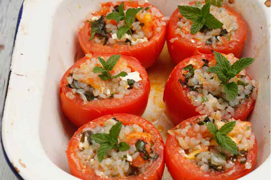 Gefüllte Tomaten auf griechische Art - Slendier